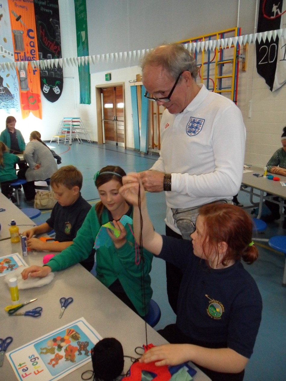 Mr Hastey helping