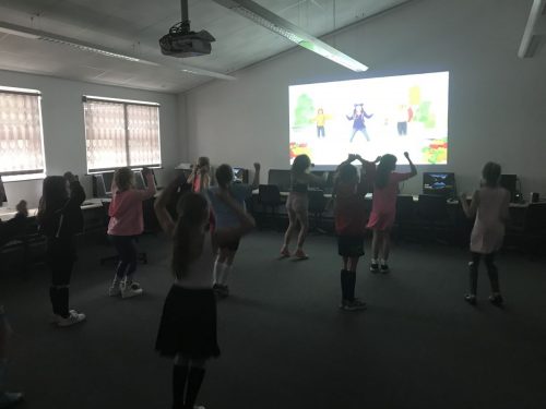 7B4200B6-7C15-4AED-AFD8-B4D6E276EC18