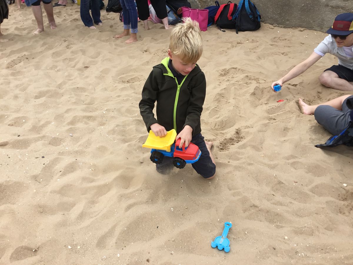 8A2C323D-F39D-4B47-9EF5-20CD9D372988